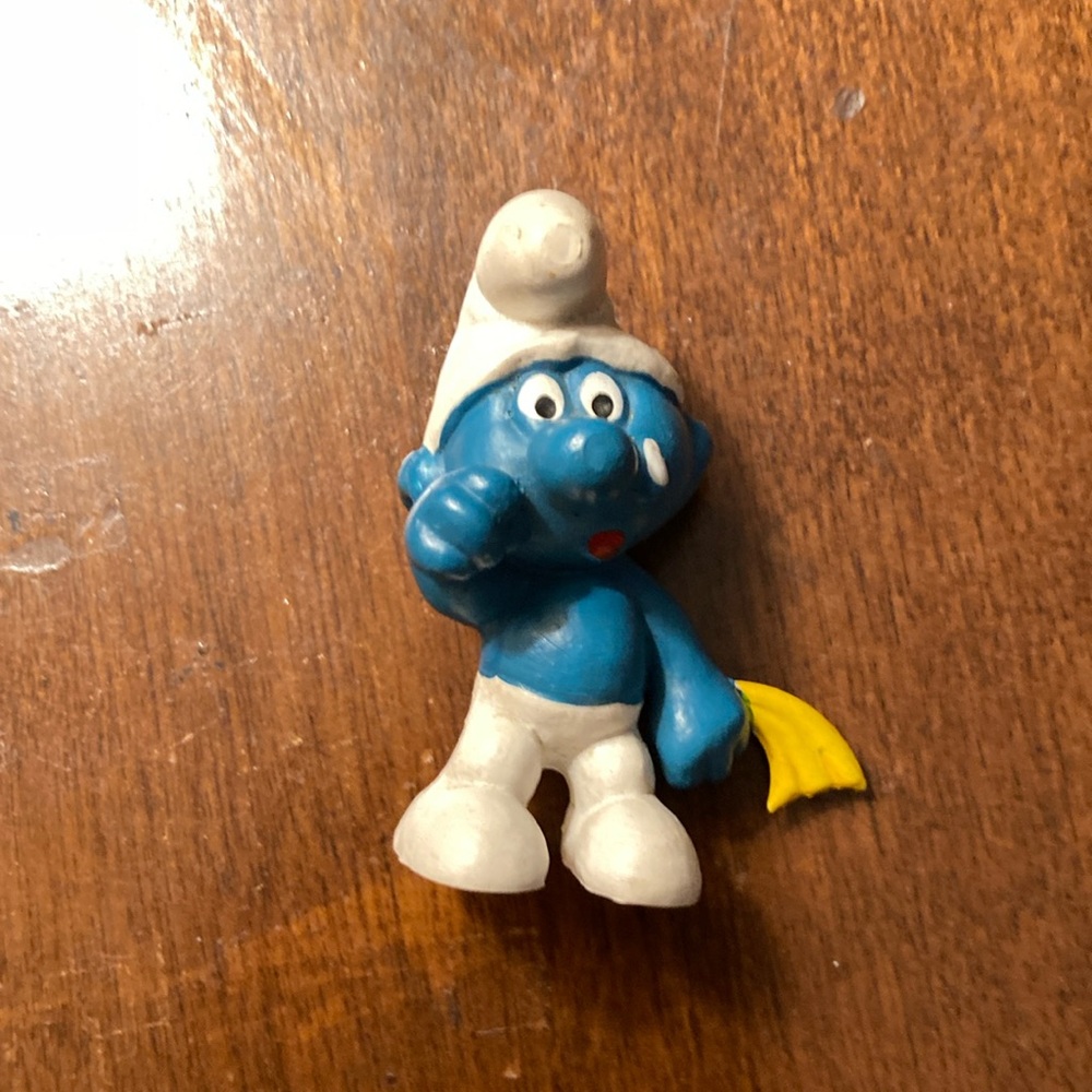Vintage Crying Smurf. Schleich Peyo. 1972